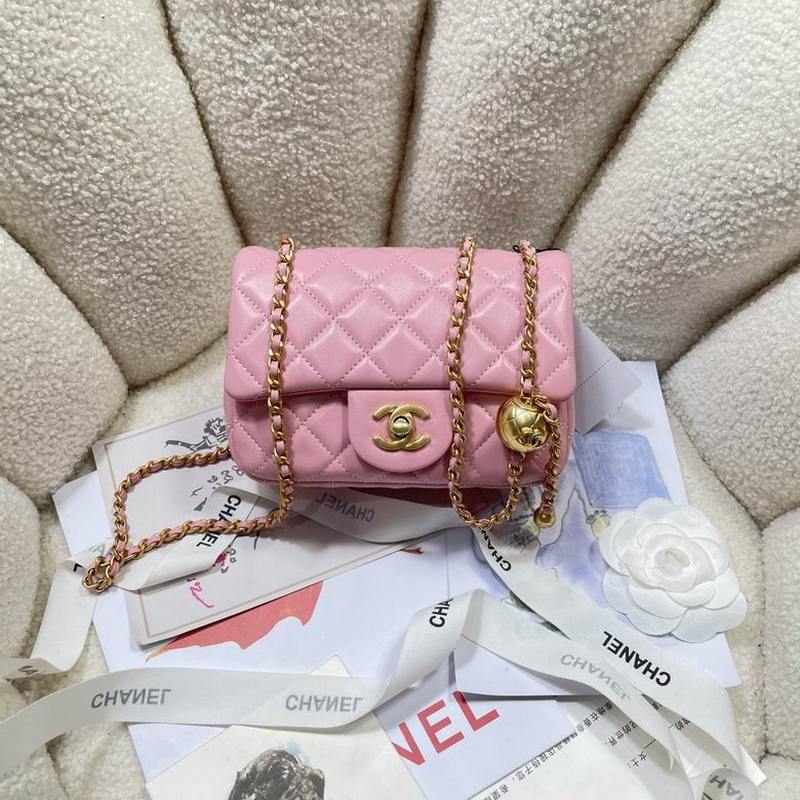 Chanel Handbags 660